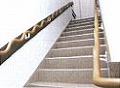 階段や廊下の手すりも、衛生管理が必要な箇所です